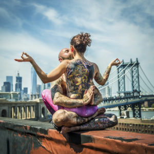 Alexey Wind - Yoga and the city - grainedephotographe
