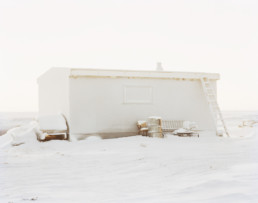 Cabane en Alaska l'hiver Eirik Johnson