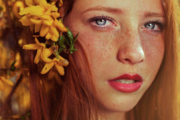 Portrait femme rousse par Maja Topcagic