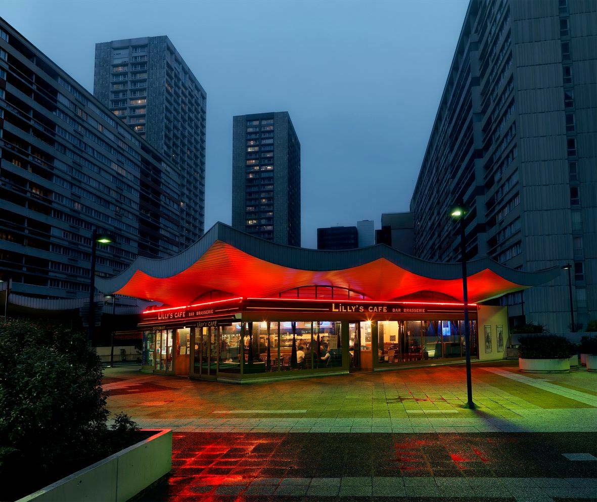 Lilly's Café. Dalle Chinatown. Paris XIII. - Photo : Blaise Arnold