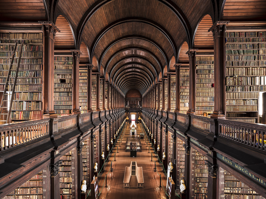 Thibaud Poirier - Libraries -Trinity College Library Dublin 1732