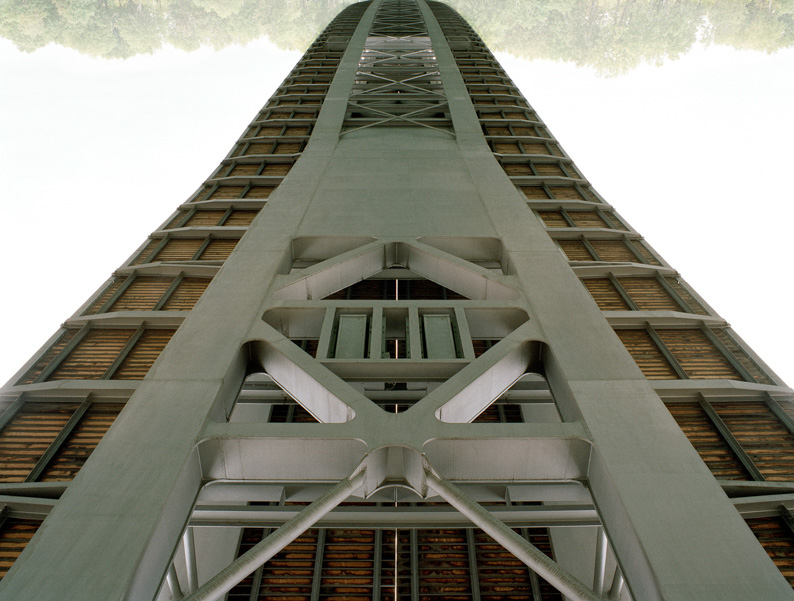 © Floriane de Lassée, Ciels de Seine (Passerelle Simone de Beauvoir, Paris)