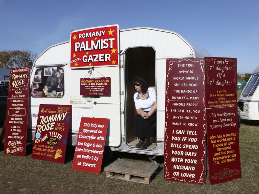 Elisabeth-Blanchet-GYPSIES-AND-TRAVELLERS-grainedephotographe
