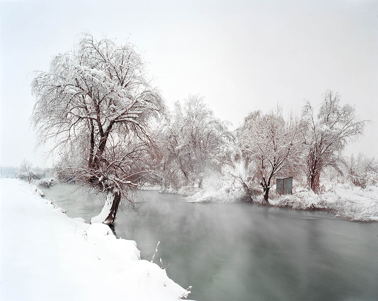 Une rivière non loin de Bishkek. Il fait -18°C © Elliott Verdier