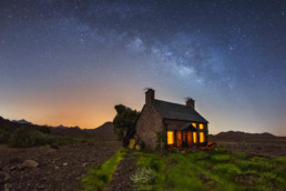 La série d'astrophotographie Nowhere Land par Samy Al Olabi