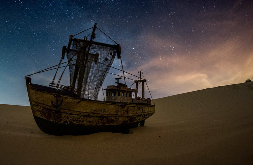 La série d'astrophotographie Nowhere Land par Samy Al Olabi