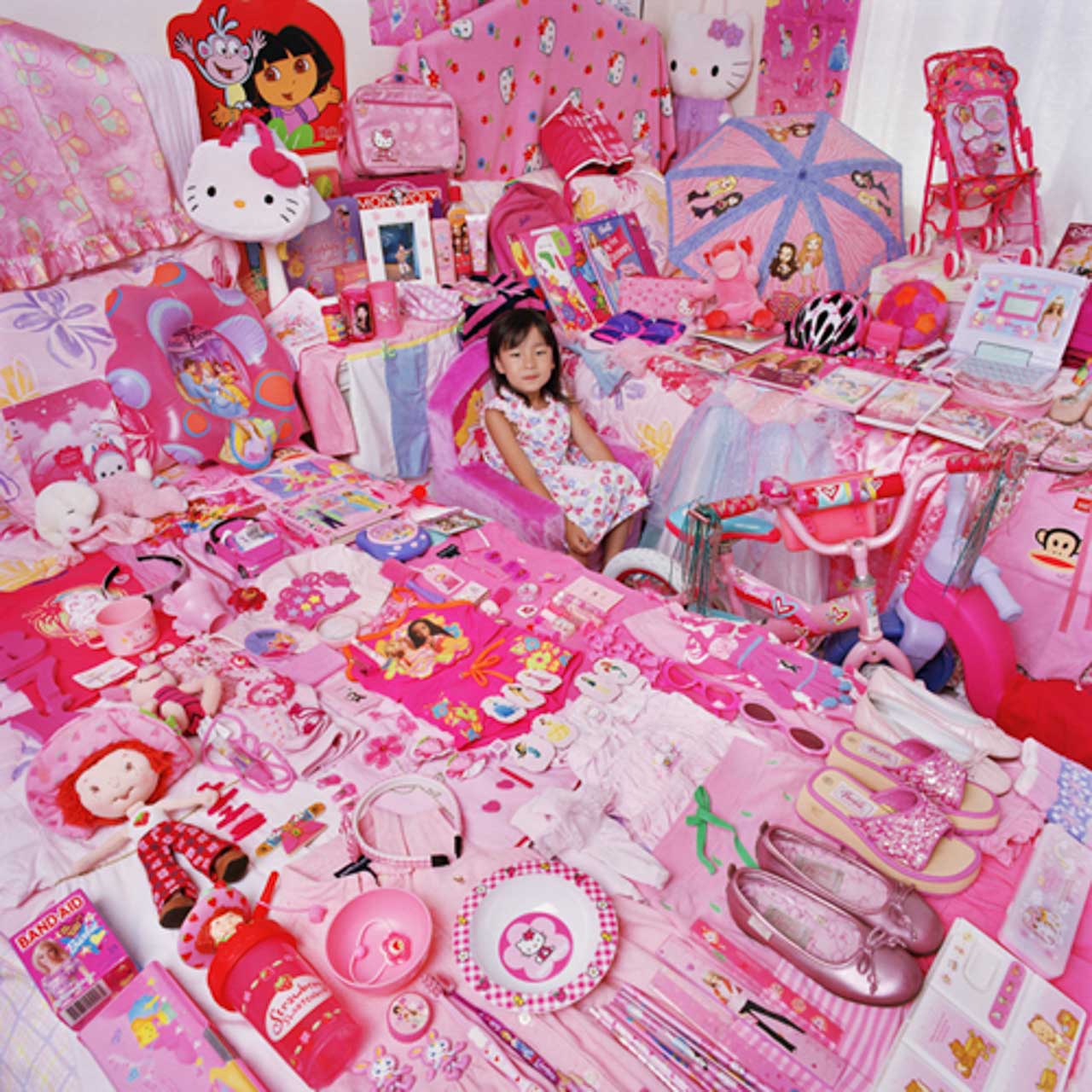 Chambre de fille rose - JeongMee Yoon The Pink and Blue Project