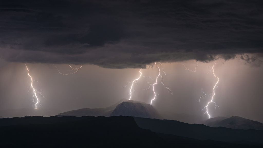 orages et tempêtes par Maxime Daviron