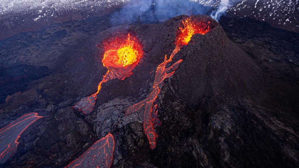 Eruption volcanique en Islande photographiée par Check My Dream