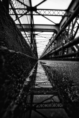 Street photo en noir et blanc par le photographe Jeza
