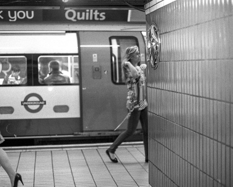 Photo de rue en Noir et blanc de Gildas Lepetit-Castel