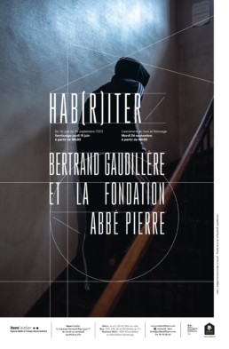 affiche de l'exposition Habriter de Bertrand Gaudillère