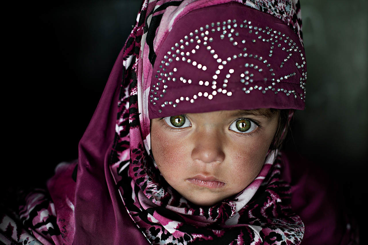 Zanskar, India © Nicola Ducati portait d'une jeune fille aux yeux verts