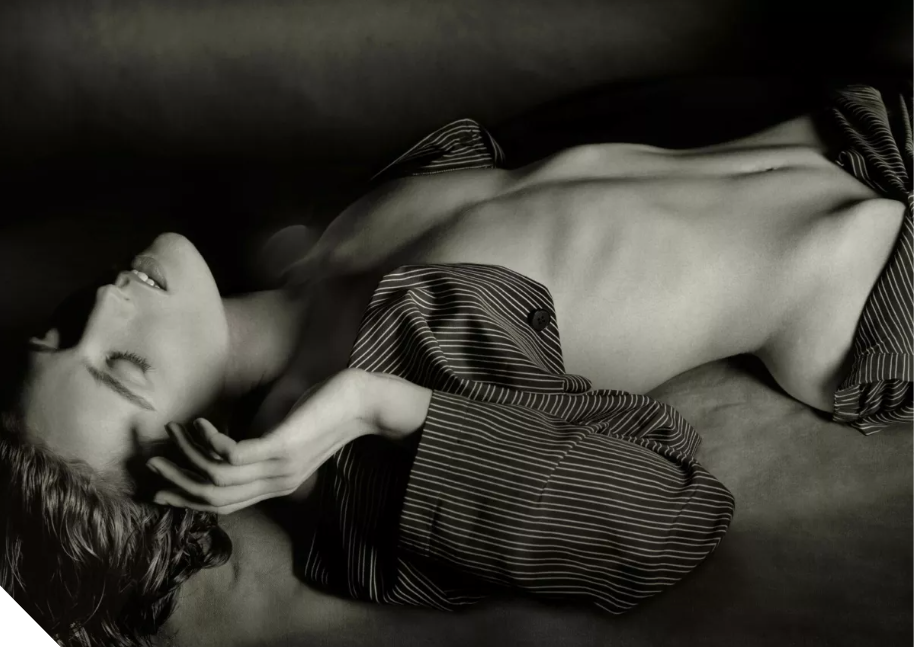 Albert Watson - Charlotte Flossaut in Prada Pajamas, New York City - 1988