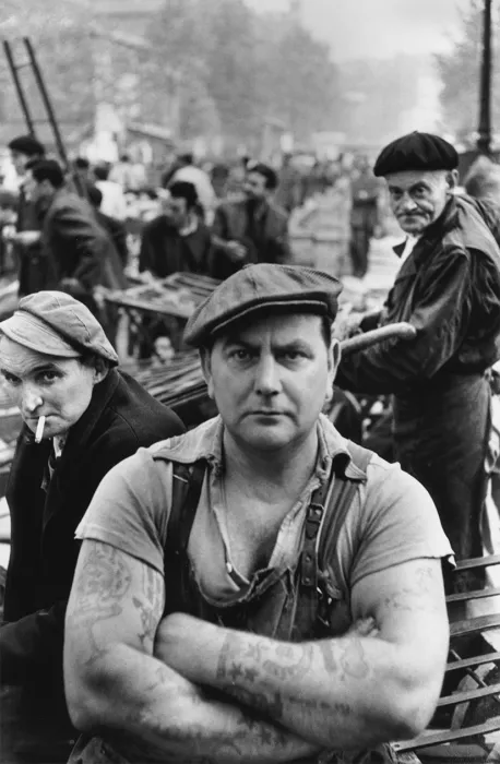 Henri Cartier-Bresson, Les Halles, Paris, 1952.© Fondation Henri Cartier-Bresson Magnum Photos